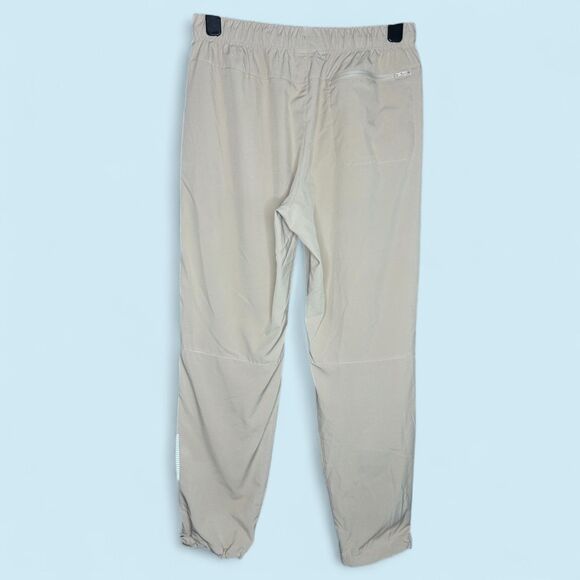 Baleaf Women's Lightweight Quick-Drying Sand Outdoor Hiking Mountain Pants - Picture 2 of 8